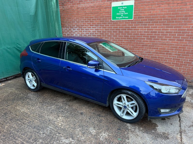 2016 Ford Focus Hatchback 1.0T EcoBoost Zetec Hatchback 5dr Petrol Manual Euro 6 s/s 125 ps