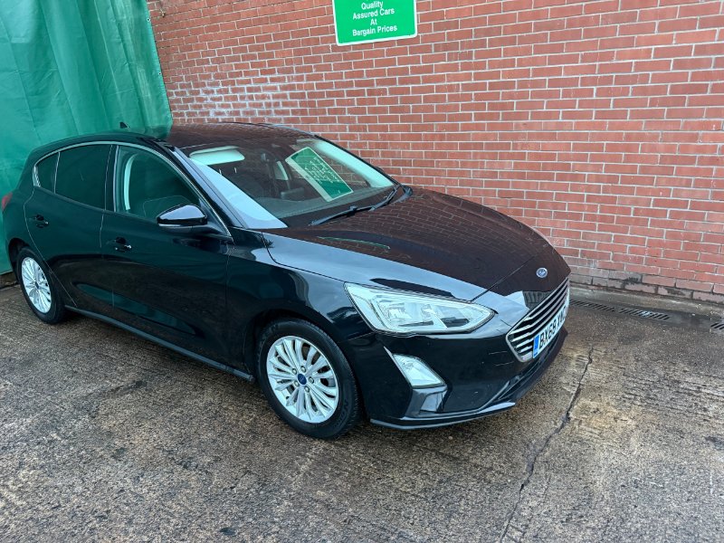 Black 2018 Ford Focus 1.0T EcoBoost Titanium Hatchback 5dr Petrol Manual Euro 6 s/s 125 ps in Bristol